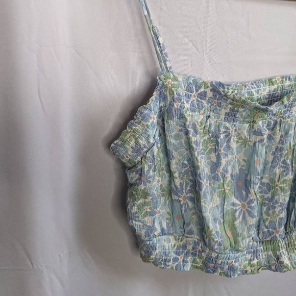 Hippie Rose Crop Cami Printed Smocked Ivory Floral NWT Juniors Large HS2W11268 - Picture 3 of 7